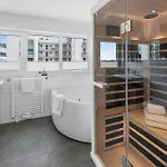 Haus Glueckseeligkeit *