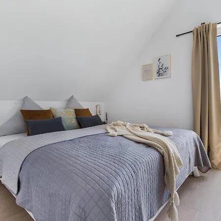 Ferienhaus Haus Glueckseeligkeit